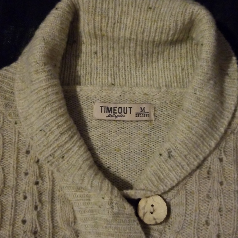 Sweater - Picture 2 of 3